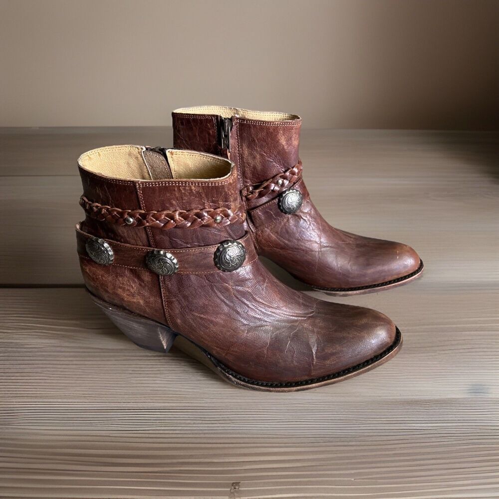 Idyllwind Miranda Lambert Ankle Boots 8 Brown Leather Side Zip Distressed
